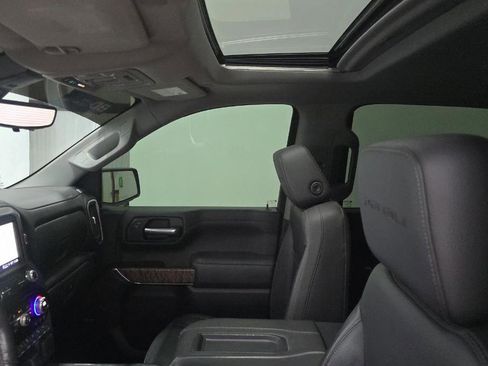 Used 2021 GMC Sierra 1500 Denali w/ Denali Ultimate Package AWD/4WD image 10