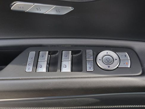 Used 2024 Genesis GV80 2.5T image 43