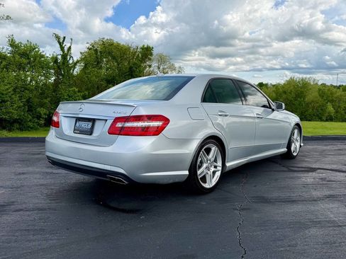 Used 2013 Mercedes-Benz E 350 4MATIC Sedan image 3