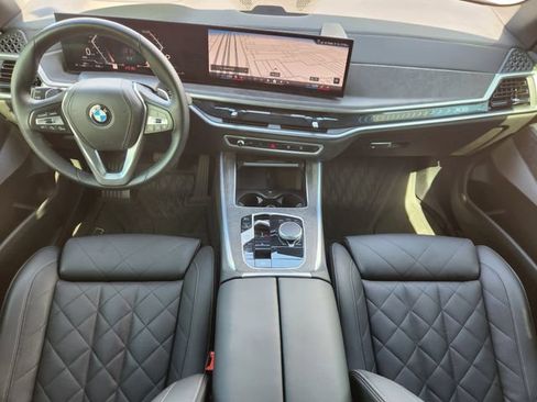 Used 2025 BMW X5 sDrive40i w/ Climate Comfort Package RWD image 26