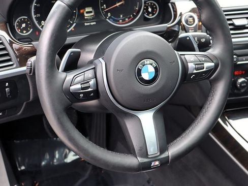 Used 2015 BMW 640i Gran Coupe xDrive AWD/4WD image 33