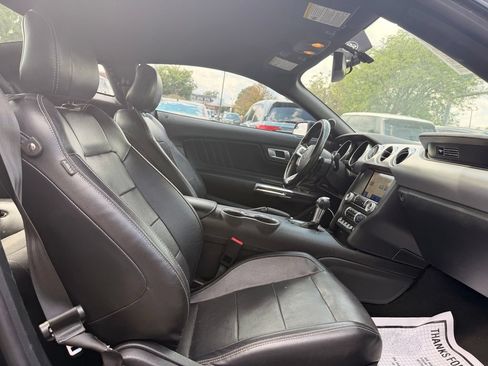 Used 2020 Ford Mustang GT Premium RWD image 15