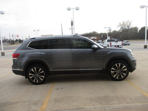 Used 2019 Volkswagen Atlas SEL Premium image 7