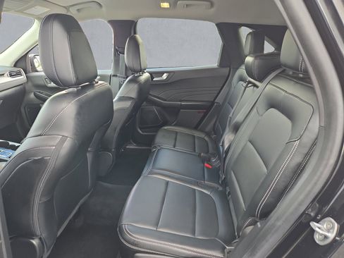 Used 2023 Ford Escape Platinum AWD/4WD image 23