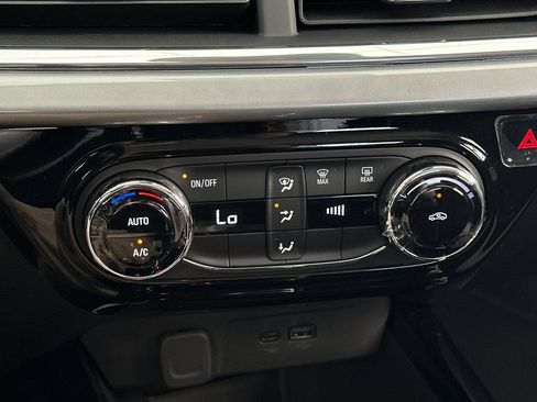 New 2026 Chevrolet Trax LT FWD image 20