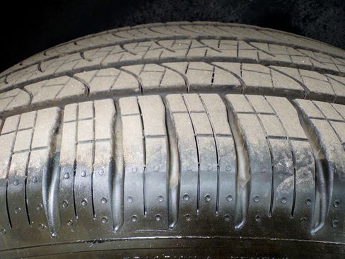 Used 2024 Rivian R1S Adventure AWD/4WD image 40