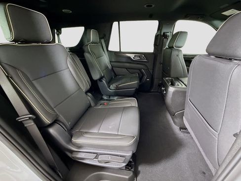Used 2026 GMC Yukon Elevation RWD image 28