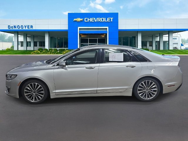 Used 2019 Lincoln MKZ Premiere AWD/4WD image 10