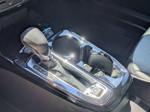 New 2026 Chevrolet Trax LT w/ Driver Confidence Package FWD image 18