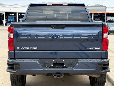 Used 2023 Chevrolet Silverado 1500 Custom AWD/4WD image 6