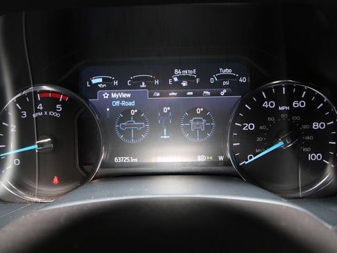 Used 2020 Ford F350 Lariat image 11