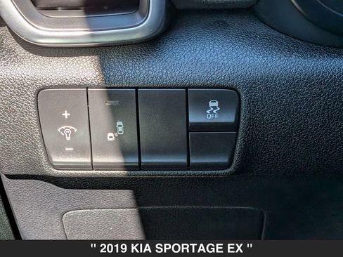 Used 2019 Kia Sportage EX w/ EX Sport Appearance Package AWD/4WD image 18