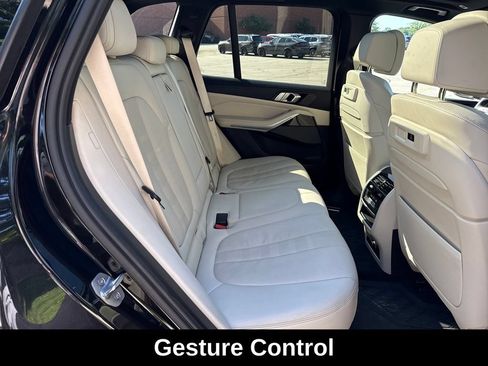 Used 2020 BMW X5 xDrive40i w/ M Sport Package AWD/4WD image 30