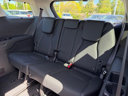 New 2026 Kia Carnival SX Prestige FWD image 21