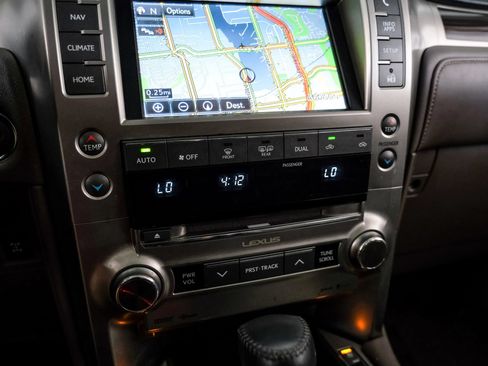 Used 2018 Lexus GX 460 w/ Navigation Package AWD/4WD image 23