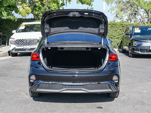 Used 2023 Kia Forte LXS w/ LXS Technology Package image 27