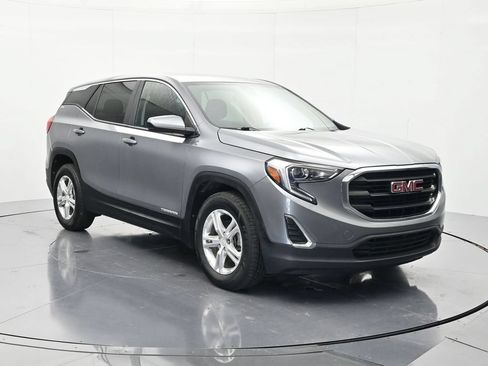 Used 2021 GMC Terrain SLE FWD image 3