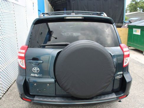 Used 2012 Toyota RAV4 4WD w/ Value Pkg image 5