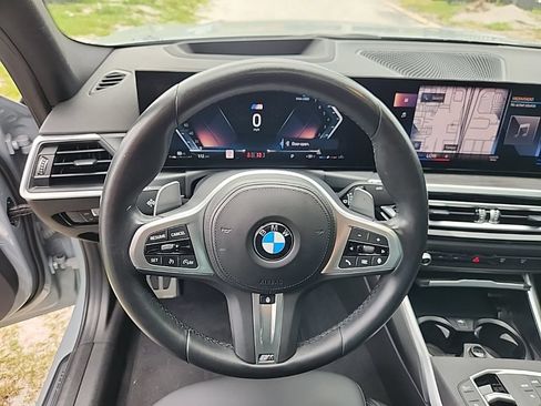 Used 2023 BMW 330i Sedan w/ M Sport Package RWD image 4