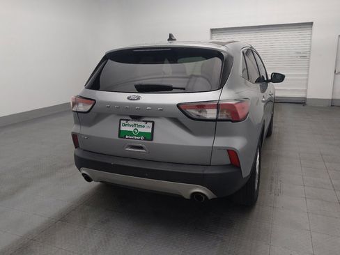 Used 2022 Ford Escape SE FWD image 7
