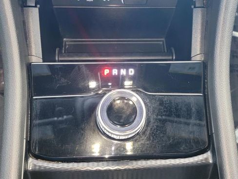 Certified 2024 Jeep Grand Cherokee L Laredo AWD/4WD image 23