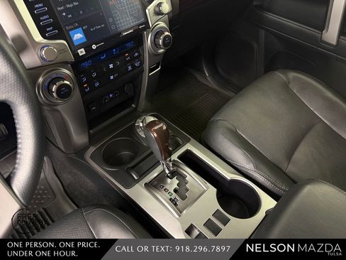 Used 2022 Toyota 4Runner Limited AWD/4WD image 26
