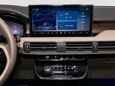 Used 2024 Lincoln Corsair Reserve w/ Equipment Group 201A image 29