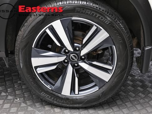 Used 2023 Nissan Rogue SL w/ SL Premium Package AWD/4WD image 8