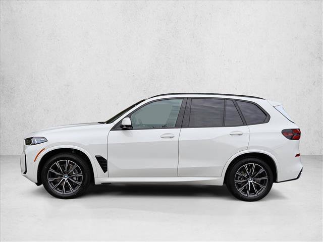Used 2026 BMW X5 xDrive40i w/ M Sport Package AWD/4WD image 9