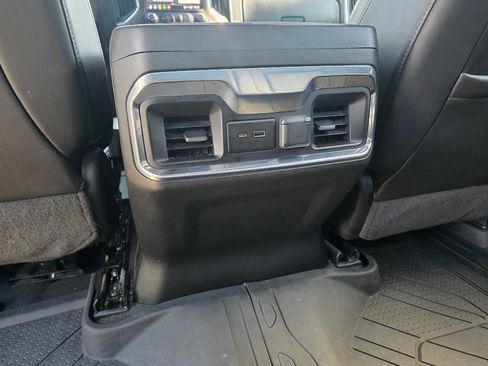 Used 2022 Chevrolet Silverado 3500 High Country w/ Technology Package AWD/4WD image 22