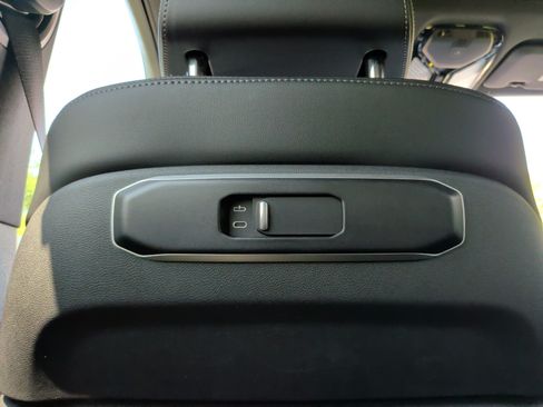 Used 2024 BMW X5 M60i w/ Climate Comfort Package AWD/4WD image 37