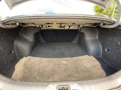 Used 2023 Nissan Altima 2.5 SV FWD image 29