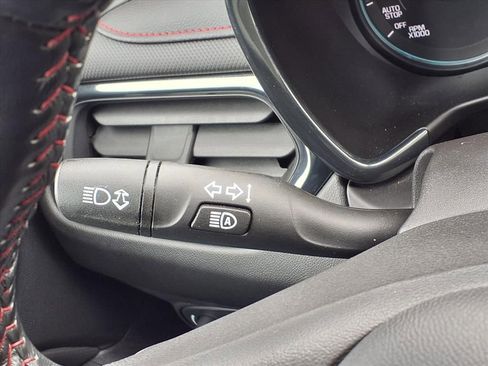 Used 2022 Chevrolet Equinox RS w/ RS Leather Package image 21