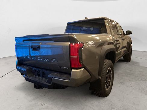 New 2026 Toyota Tacoma TRD Off-Road AWD/4WD image 5
