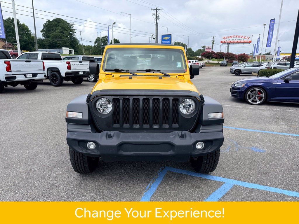 Used 2021 Jeep Wrangler Sport AWD/4WD image 18