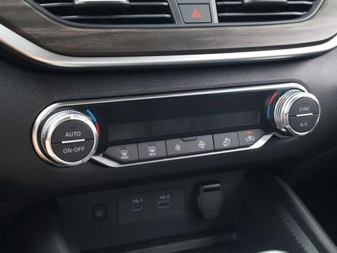 New 2025 Nissan Altima 2.5 SV w/ SV Special Edition Package image 13