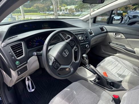 Used 2014 Honda Civic LX image 10
