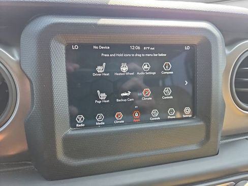 Used 2021 Jeep Gladiator Sport AWD/4WD image 36