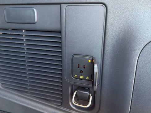 New 2026 Ford Expedition Active RWD image 28