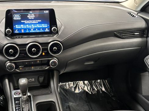 Used 2025 Nissan Sentra SV FWD image 28