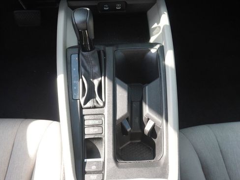 Used 2023 Honda Accord LX image 38