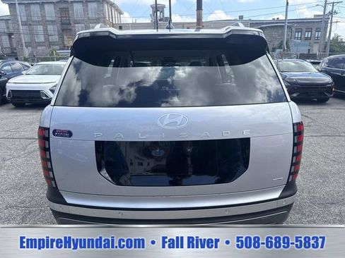 Used 2026 Hyundai Palisade SEL AWD/4WD image 4
