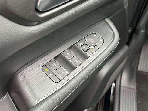 New 2026 Nissan Armada PRO-4X image 18