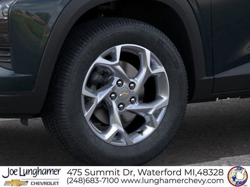 New 2026 Chevrolet Trax LS w/ LS Convenience Package image 9