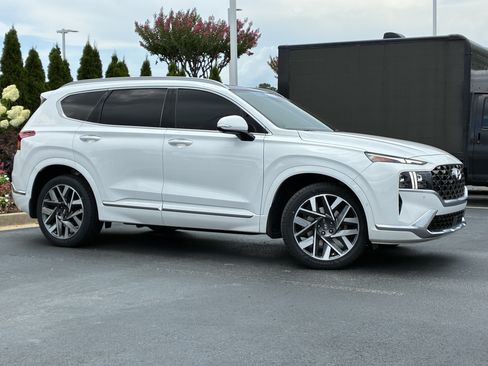 Used 2023 Hyundai Santa Fe Calligraphy FWD image 5