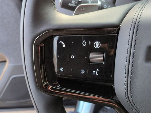 New 2026 Land Rover Range Rover Sport Dynamic SE image 11