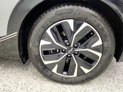 Used 2022 Kia EV6 Wind w/ Wind Technology Package image 9