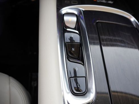 Certified 2023 Buick Enclave Essence w/ Experience Buick Package image 32