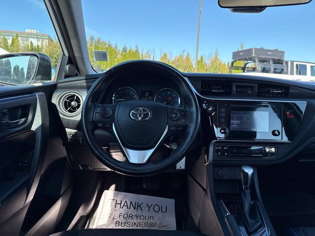 Used 2018 Toyota Corolla SE FWD image 17