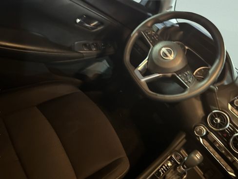 Used 2024 Nissan Sentra SV image 40